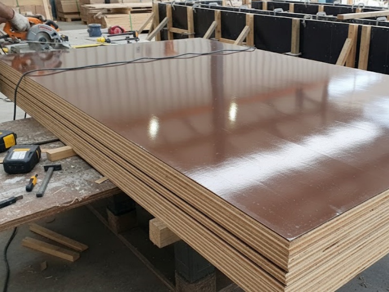 Plastic Film Faced Plywood